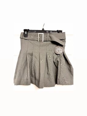 Jolie & Joy Grey Pleated Mini Skirt with Belt